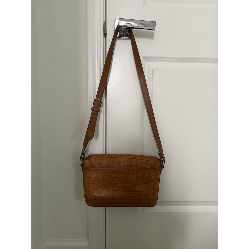 Vintage Dooney & Bourke Bayou Alligator‎ Embossed Full Flap Shoulder Bag - Picture 7 of 16